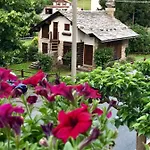 Colle Di Nava Lorenzina 3* Pornassio
