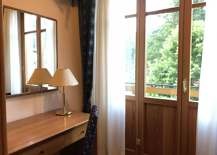 Szálloda Colle Di Nava Lorenzina 3*
