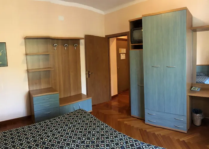 Colle Di Nava Lorenzina Szálloda Pornassio