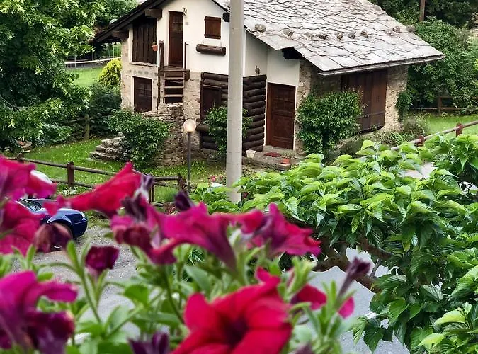 Colle Di Nava Lorenzina 3* Pornassio